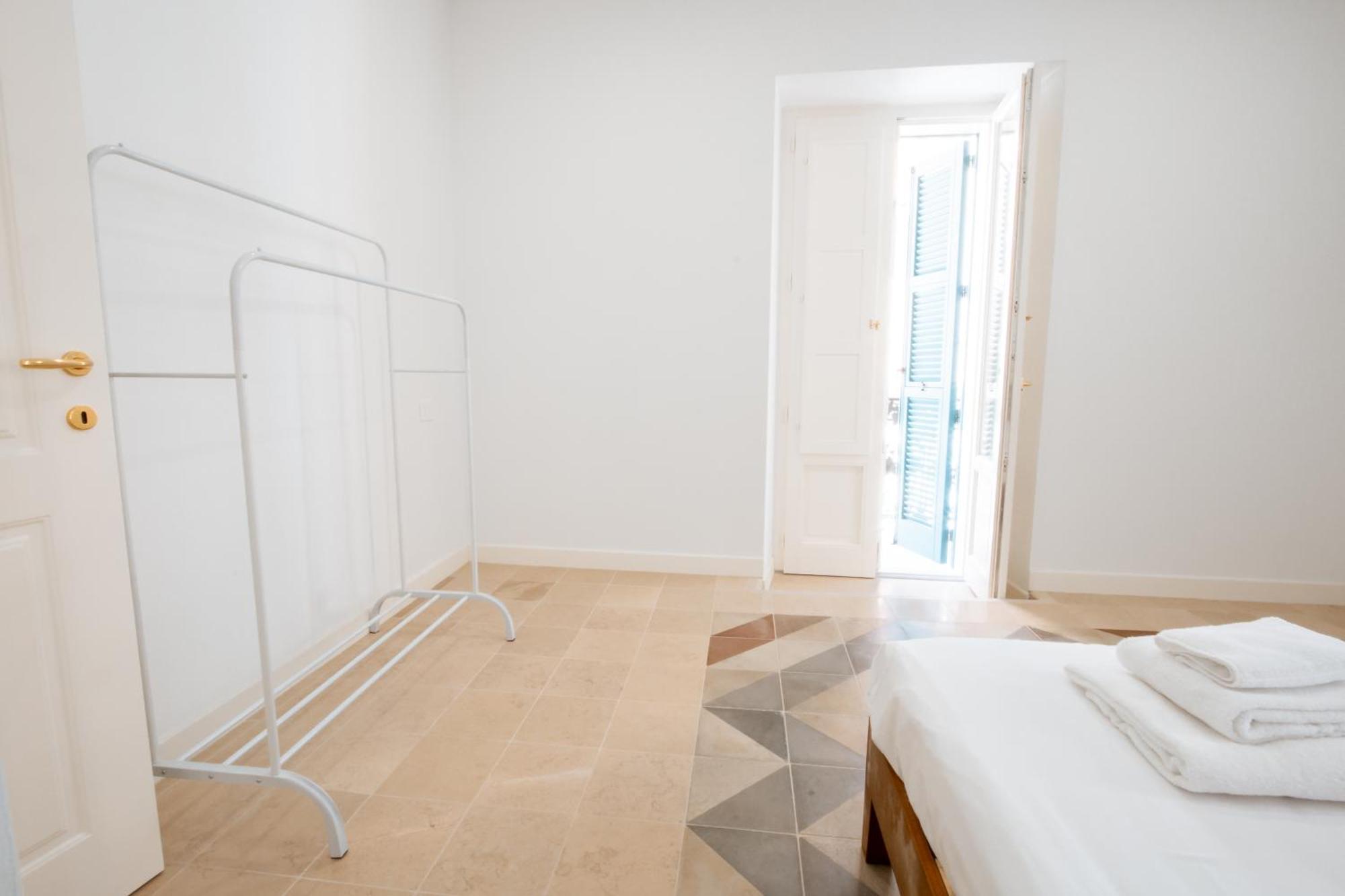 Palazzo Marevento Apartment Bari Exterior photo